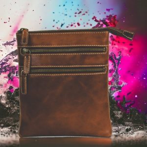 alt=rugged-earth-purse-199026
