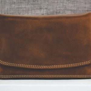 alt=rugged-earth-purse-199023