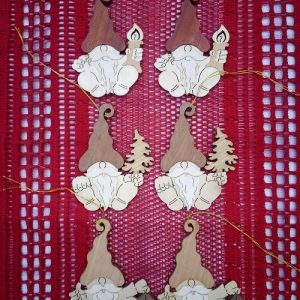 alt=tree-ornaments-gnomes-3pcs