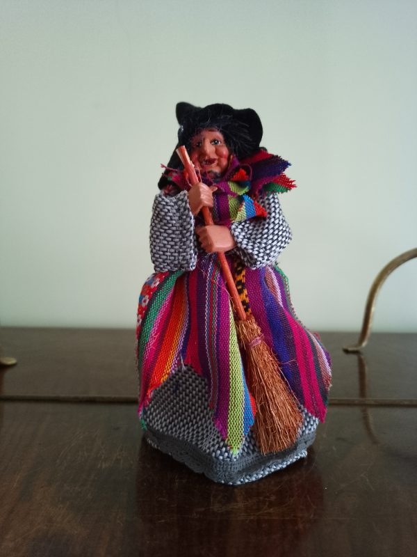 Kitchen Witch Doll Yasmina purple - Image 3