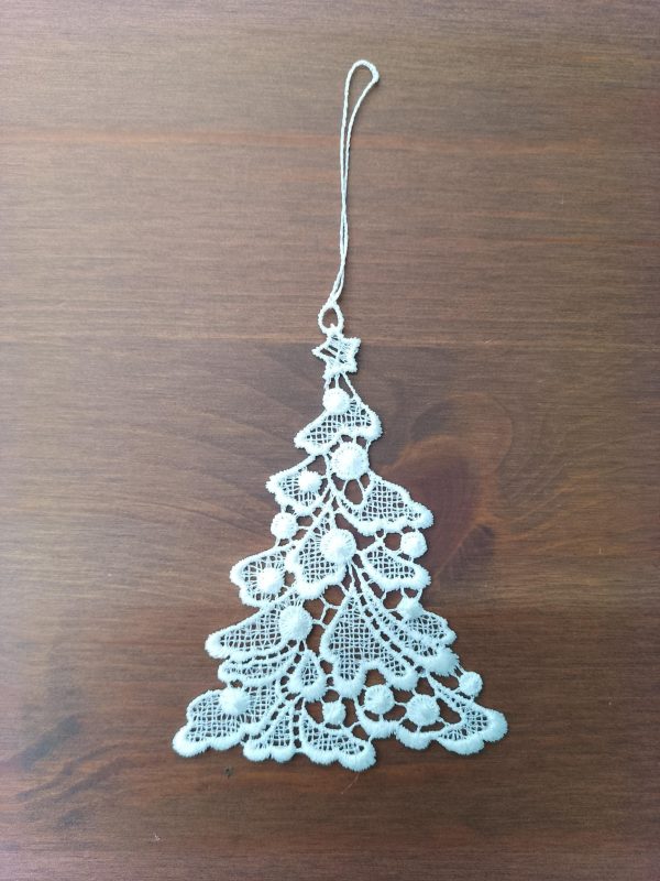 Lace Ornament Tree with balls 0506-72