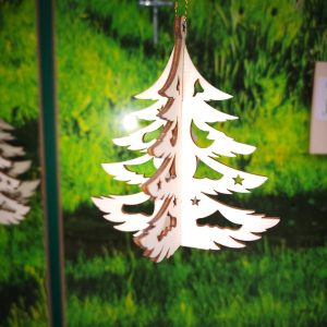 alt=wooden-ornament-3d-tree