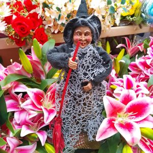 Kitchen Witch Doll Dora grey