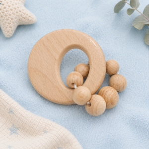 Wooden Clutching Toy Circle